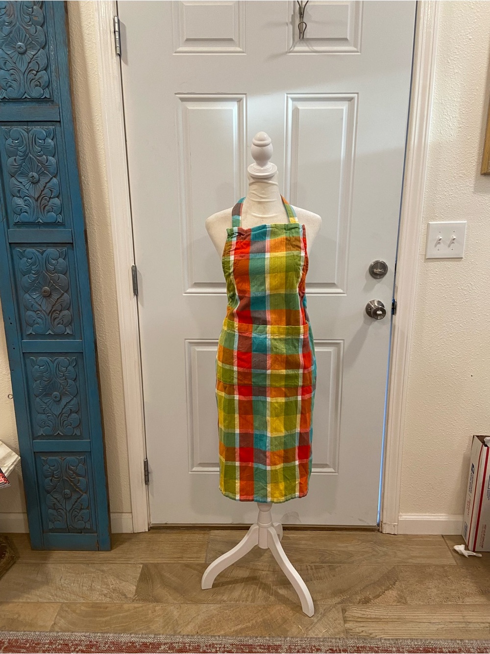 Crate&Barrel plaid apron